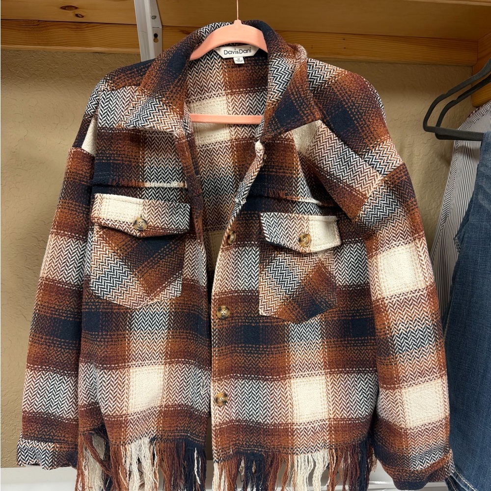 Davi & Dani Plaid Fringe Shacket Jacket | Medium